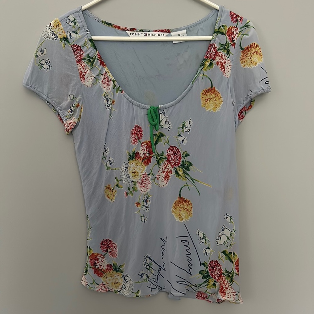 Vintage Tommy Hilfiger Cap Sleeve Floral Blouse Medium ?